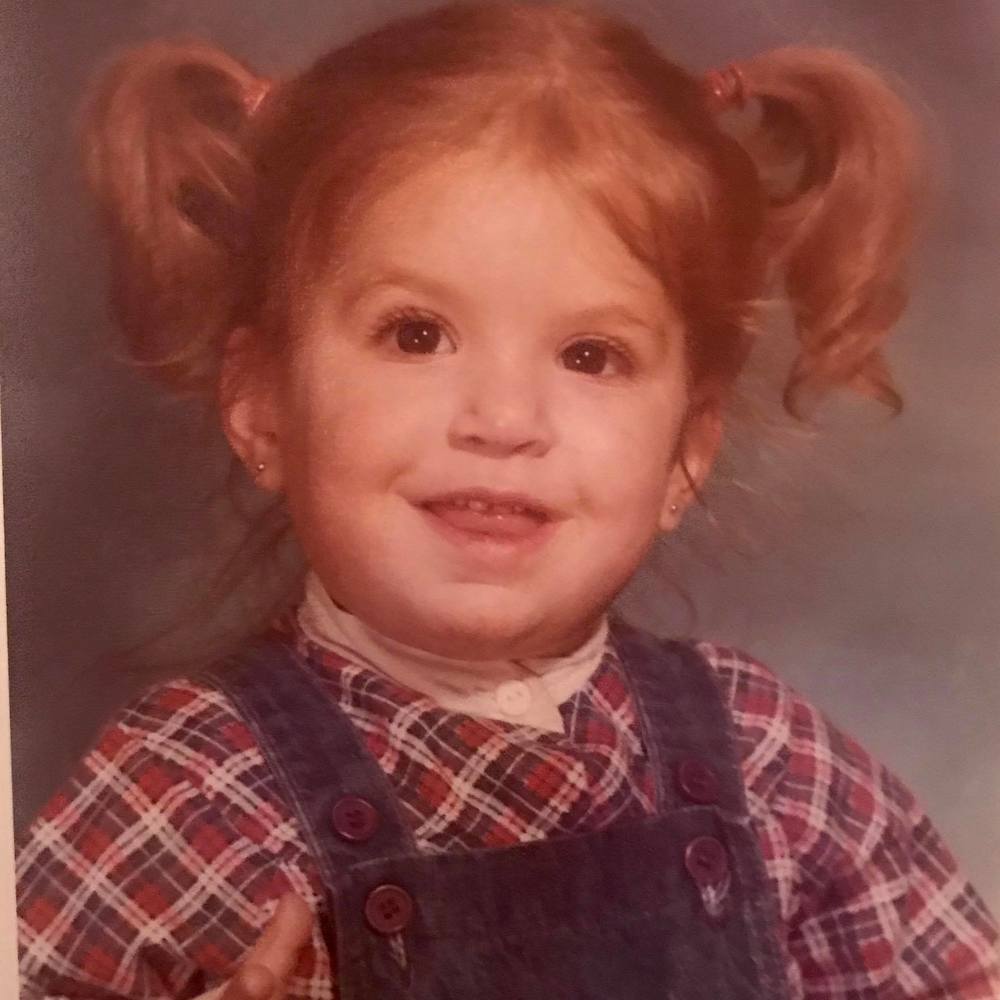 Meet your Posher, Adina